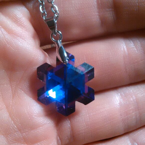 Magic Color Crystal Snowflake Brass Pendant Stainless Steel Necklace - Picture 16 of 16